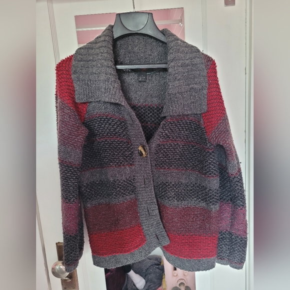 Red and Grey Chunky Cardign - Picture 1 of 3